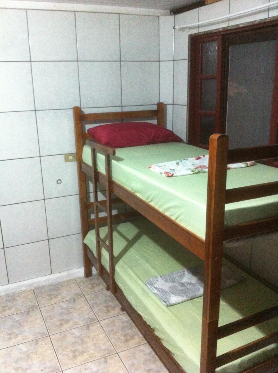 Hostel Casa Da Praia Piçarras Esterno foto